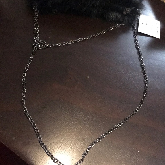 Black fur clutch - Perfect for holiday parties! - Picture 2 of 3